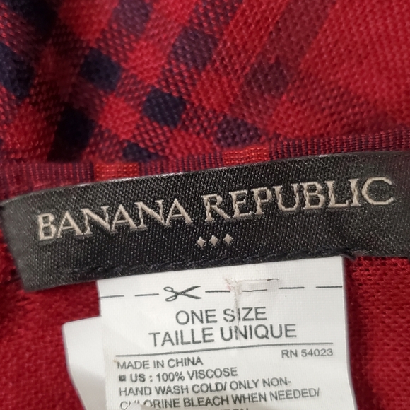 Banana Republic Factory Cozy Scarf Navy and Red Plaid One Size - Picture 2 of 2